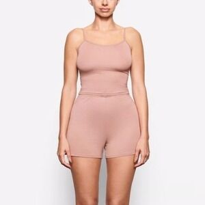 SKIMS Tan Women's Pajama Set short and tank top